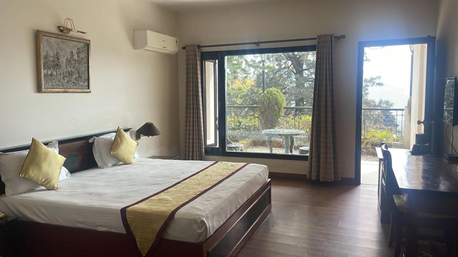 Hotel 8Fold-Pinecrest By Larisa, Bhīm Tāl Exteriér fotografie